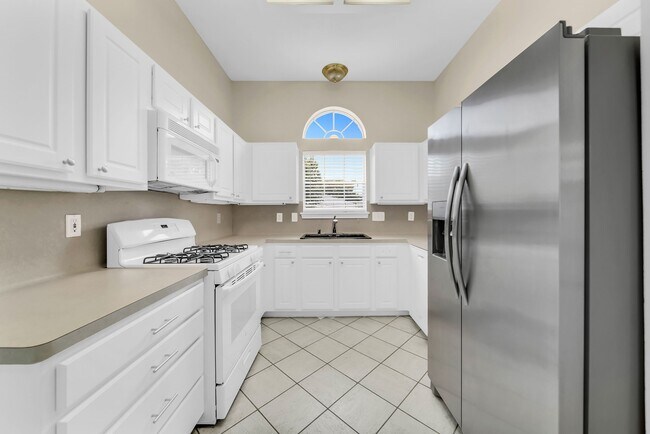 Foto del edificio - 7063 Gentle Breeze Dr