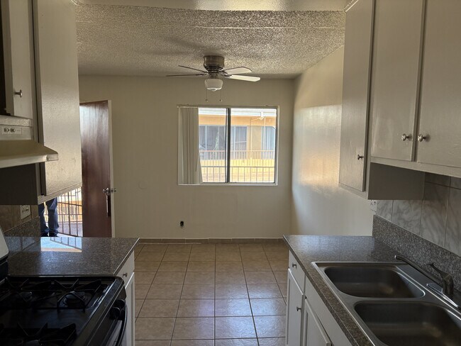 Foto del edificio - 14125 Coteau Dr