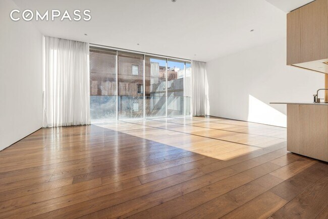 Foto del edificio - 527 W 27th St