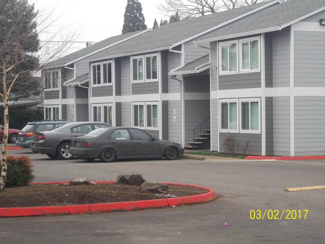 Primary Photo - Brookwood Apartments