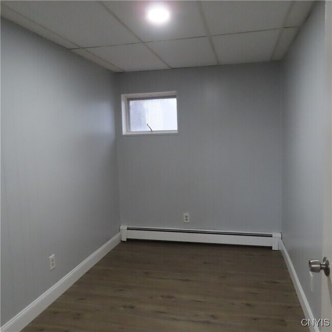 Building Photo - 4449 E Genesee St