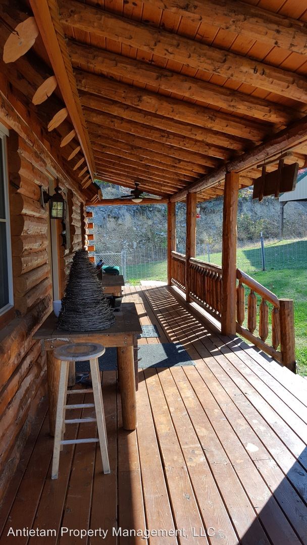 Building Photo - 3619 Trego Mountain Rd