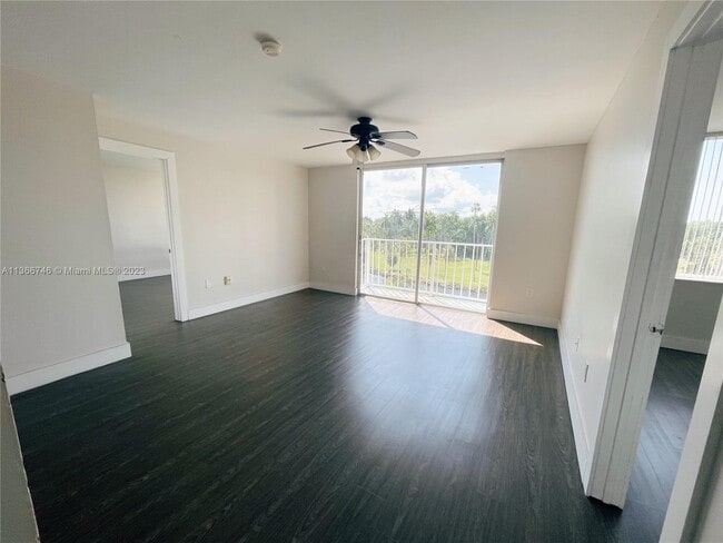Living room - 1740 NW North River Dr