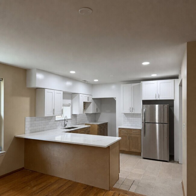 Foto del edificio - 4942 N Sheridan Rd
