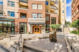 Building Photo - 5450 Leary Ave NW
