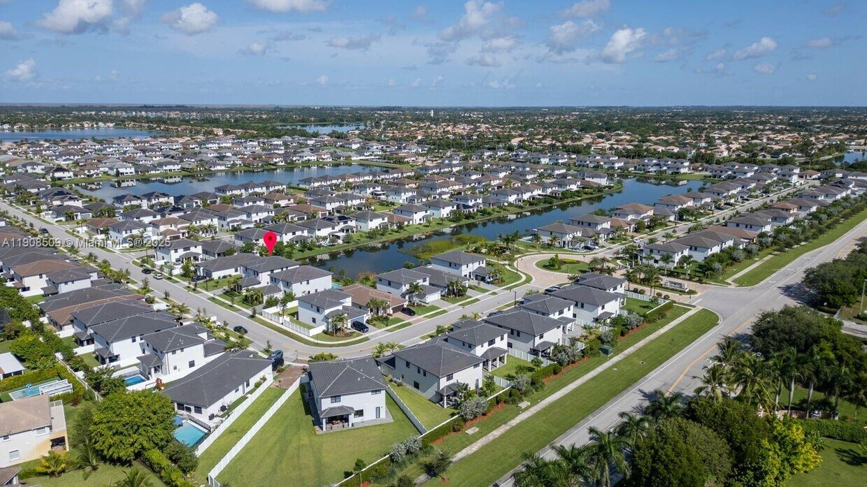 Foto principal - 17353 SW 46th St