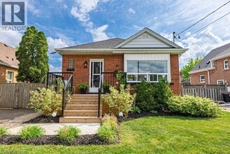 Building Photo - 42 Sharon Ave