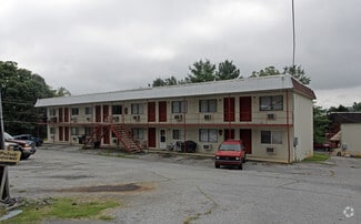 Building Photo - Meadowlark Apartments