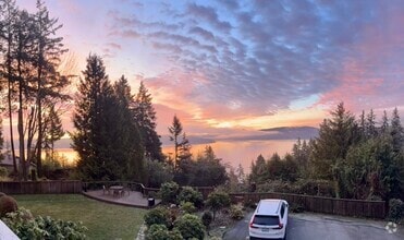 Building Photo - 639 West Lake Sammamish Pkwy NE