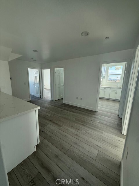 Foto del edificio - 6590 Almeria Ave