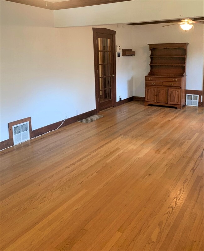 Foto del edificio - 3444 N Race St