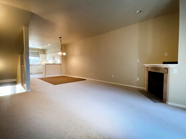 Foto del edificio - 16125 Juanita Woodinville Way NE