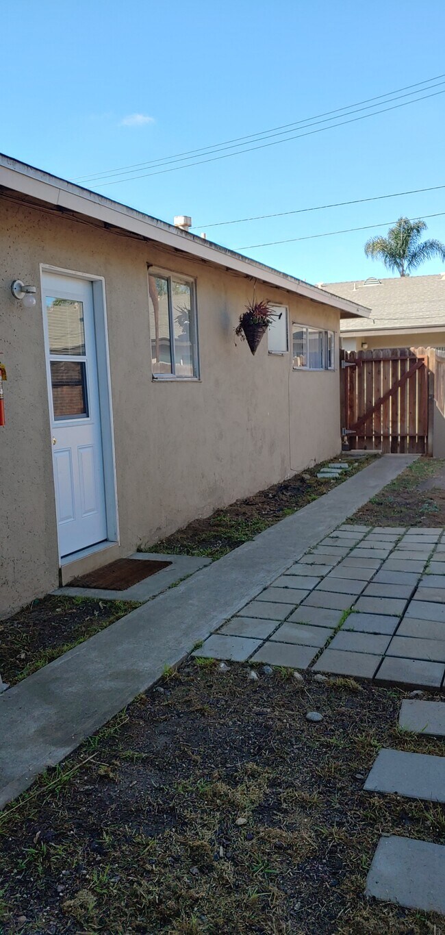 Backyard - 2589 Orange Ave
