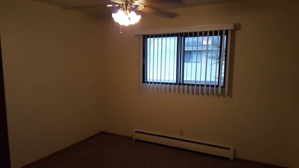 Foto del edificio - 1317 Kilbourn Ave