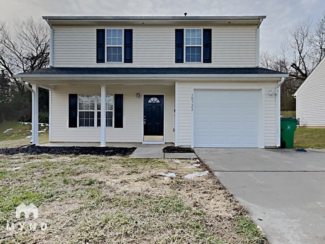 Foto principal - 10922 Olde English Dr