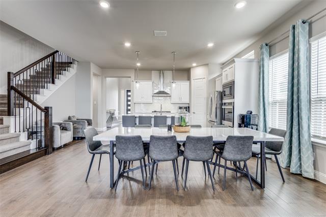 Foto del edificio - 3346 River Trail