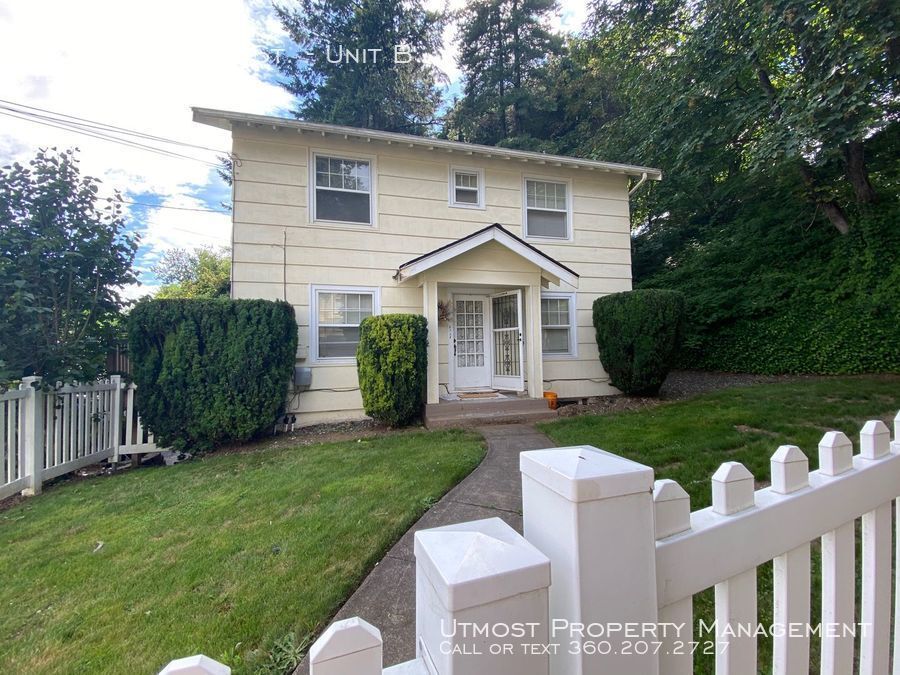 743 NE Birch St Unit B, Camas, WA 98607 Room for Rent in Camas, WA