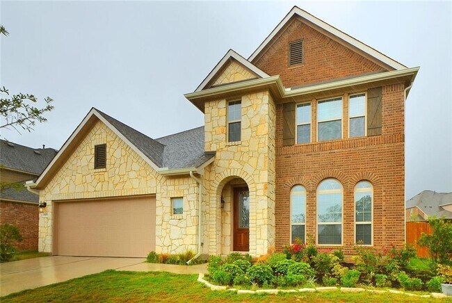 Building Photo - Stately 4 Bedroom, 3.5 Bath Home in Southw...