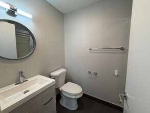 Interior Photo - Avon Woods Apartments