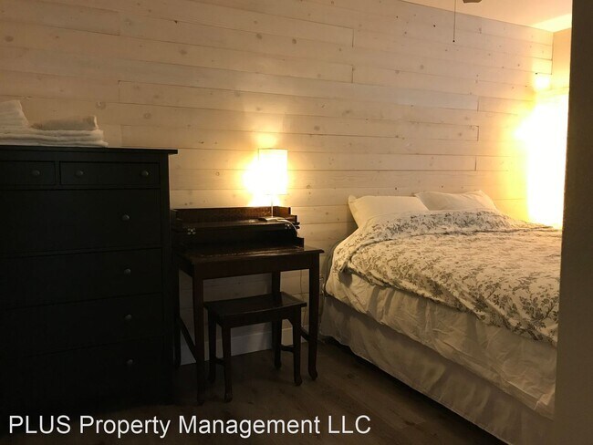 Building Photo - 1 br, 1 bath House - 126 NW Outlook Vista ...