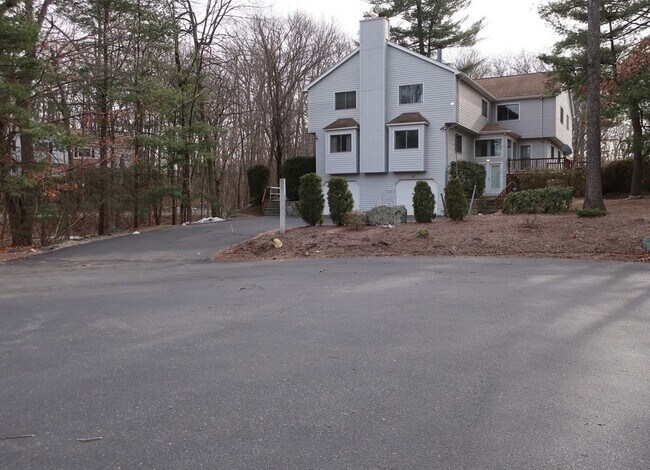 Building Photo - 64 Arrowhead Cir