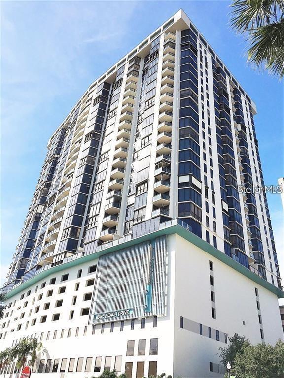 Building Photo - 1 Beach Dr SE