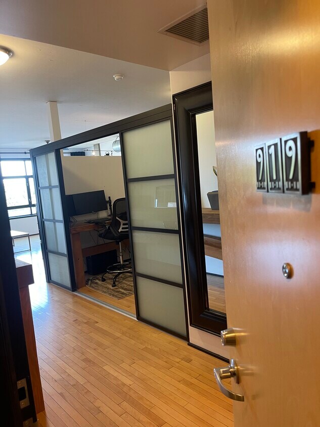 Foto principal - 333 NW 9th Ave