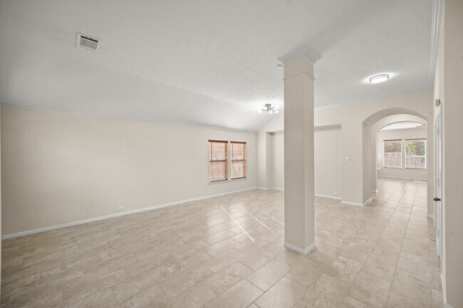 Foto del edificio - 17915 Pinewood Green