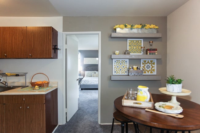 Foto del edificio - Gardenvillage Apartments & Townhouses
