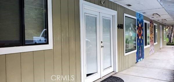 Building Photo - 4611 Central Ave