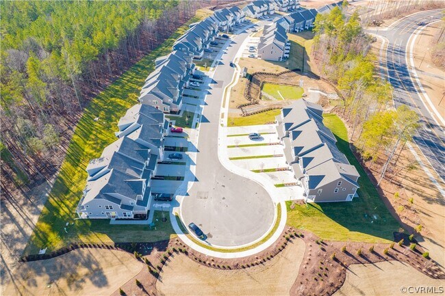 Building Photo - 18309 Palisades Ct