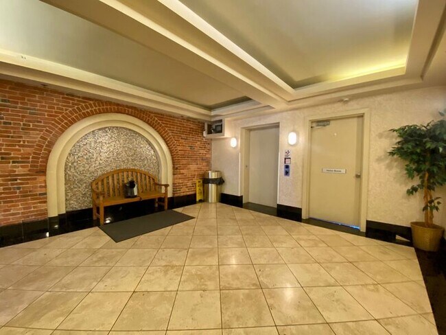 Foto del edificio - 2639 Boston St