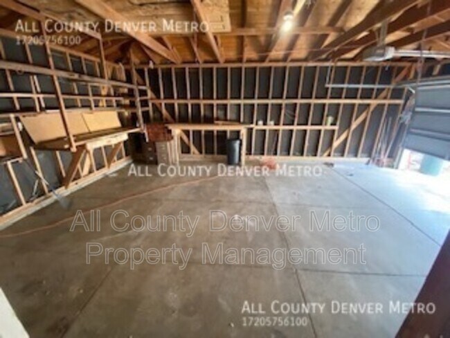 Building Photo - 12188 W Arizona Ave