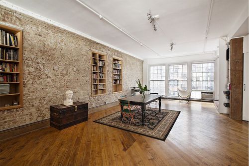 Primary Photo - 353 Park Ave