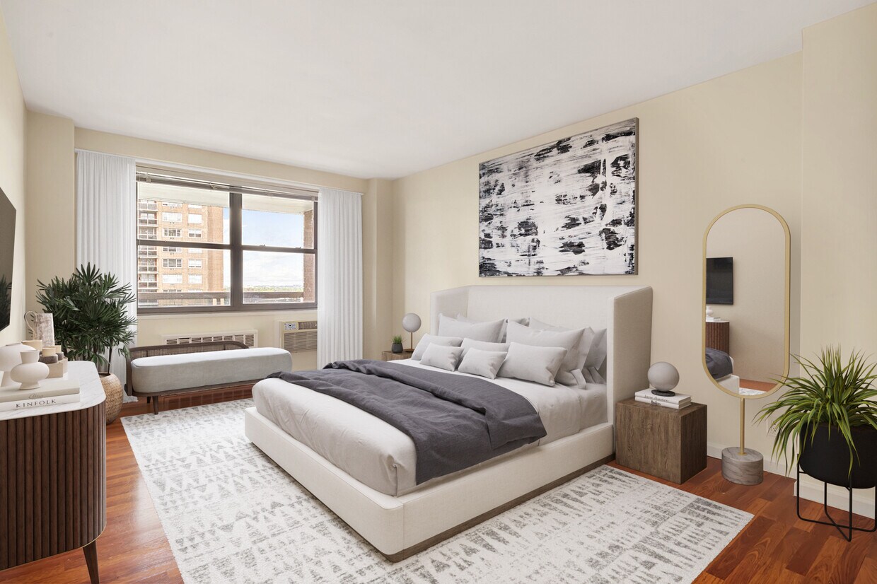 Foto principal - 104-40 Queens Blvd