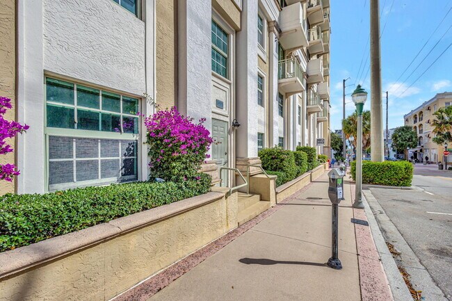 Foto del edificio - 610 Clematis St