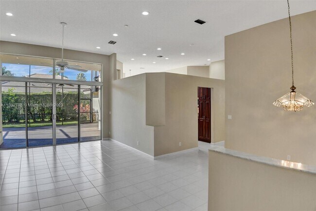 Foto del edificio - 2621 Oakbrook Ln