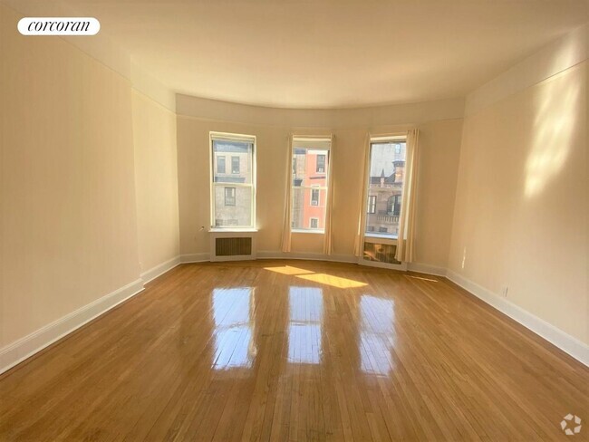 Building Photo - 251 W 102nd St