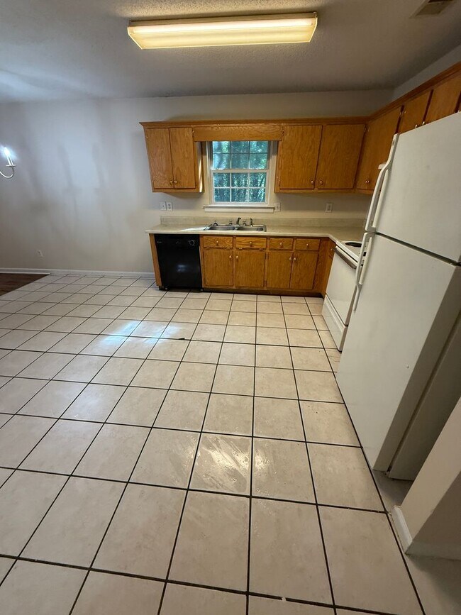 Foto del edificio - 326-326 Tolbert St