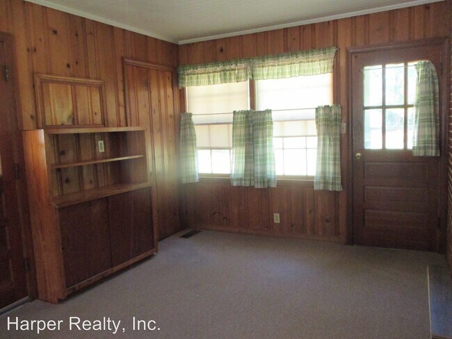 Foto del edificio - 3 br, 1.5 bath House - 424 Gilbert Street SE