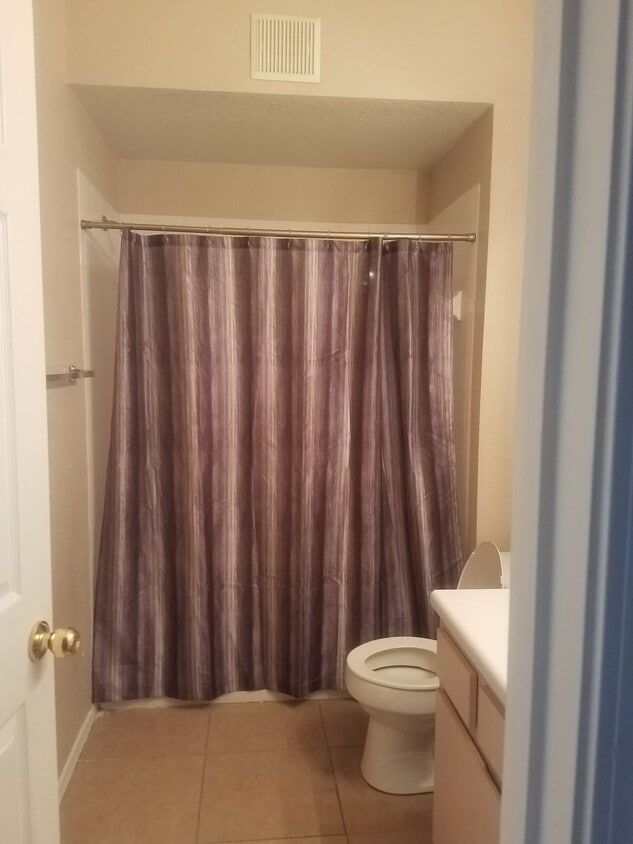 13304 Sanctuary Cove Dr Unit 202, Temple Terrace, FL 33637 Condo for