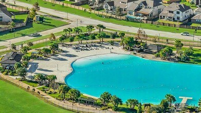 Building Photo - 15863 Sundew Prairie Dr