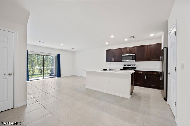 Building Photo - 15071 Wildflower Cir