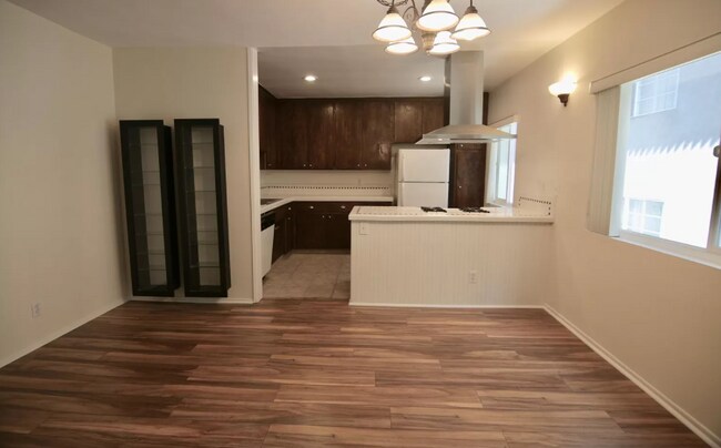 Foto del edificio - 1743 Glendon Ave