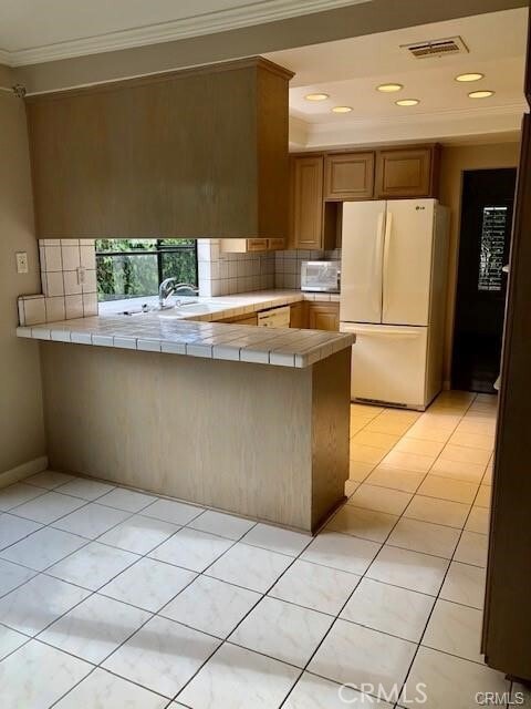 Building Photo - 3662 Pirate Cir