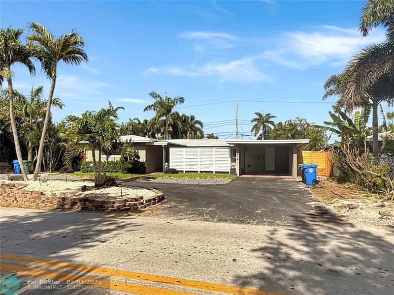 Primary Photo - 3627 NE 20th Ave