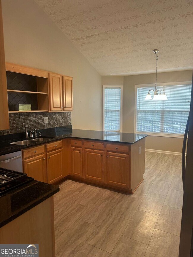 Building Photo - 4138 Deer Springs Way