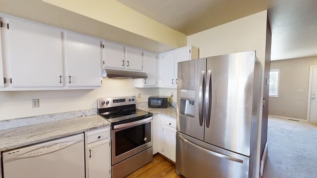 Building Photo - 5340 Solar Ridge Dr