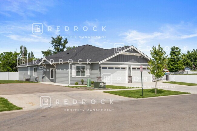 Foto del edificio - 1309 N Tschirley Rd