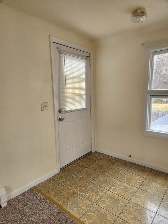 Foto del edificio - 96 Portland Ave